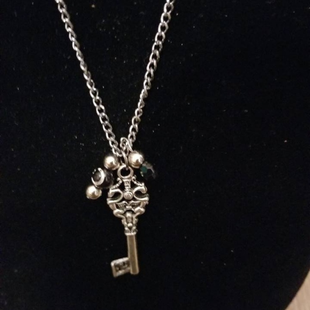 Small Key with silver and black beads necklace
